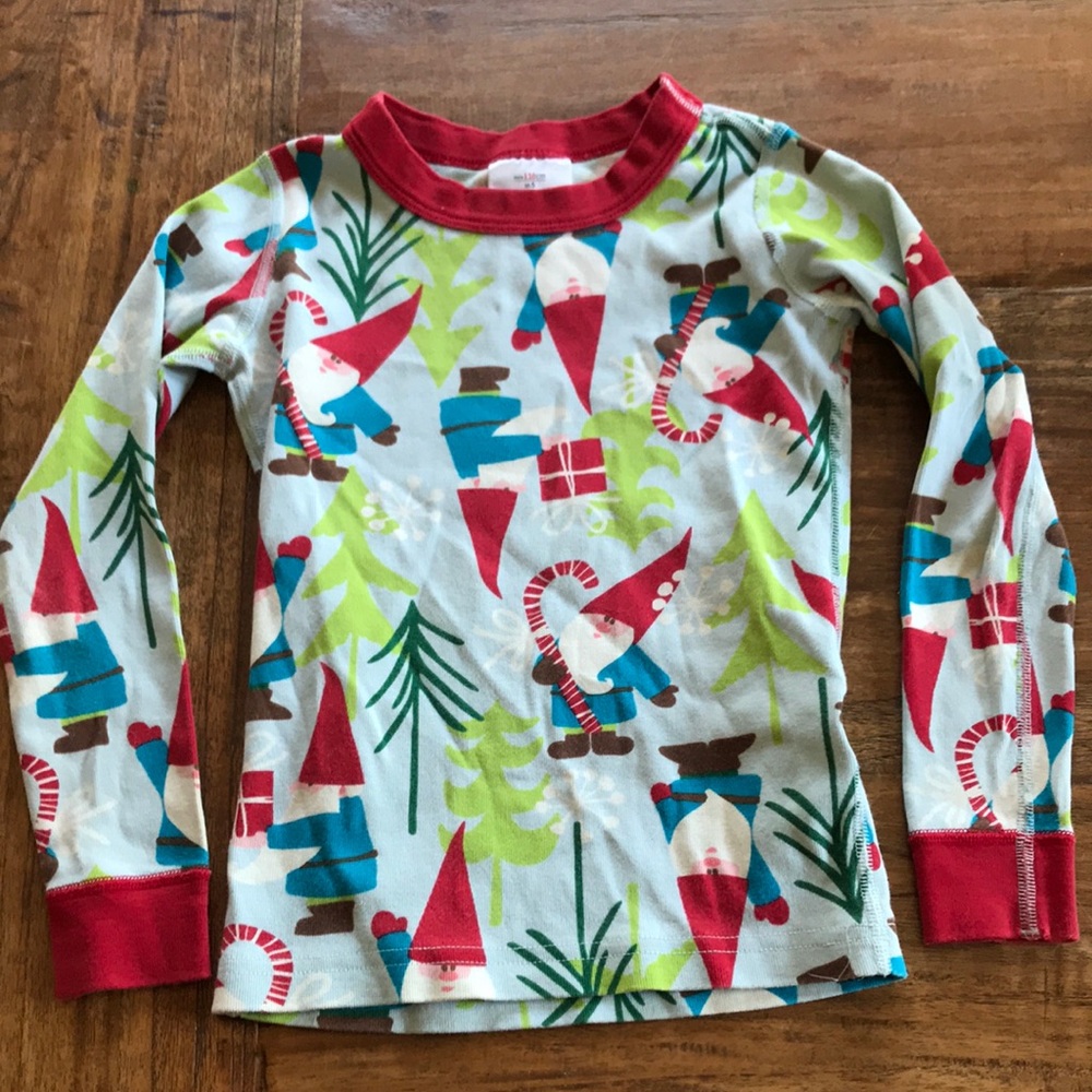 Hanna Andersson size 110 (5T) PJ top